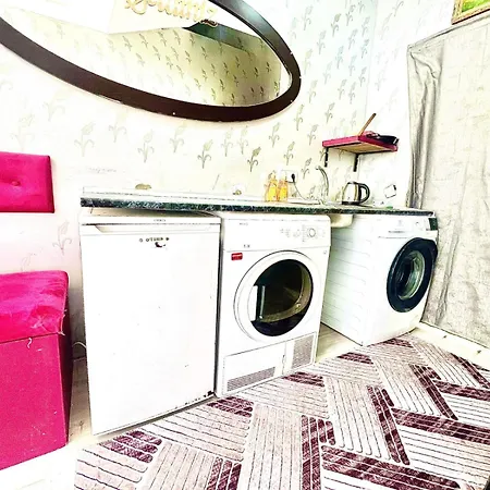 Taksim Luxurious Center 3*