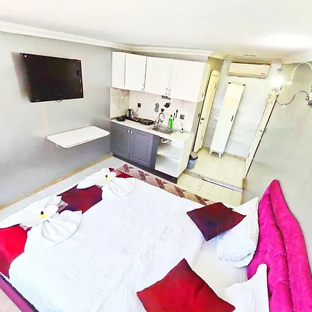 Taksim Luxurious Center