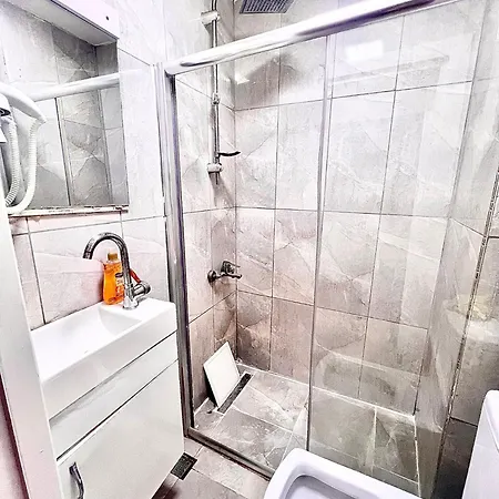 Taksim Luxurious Center 3*