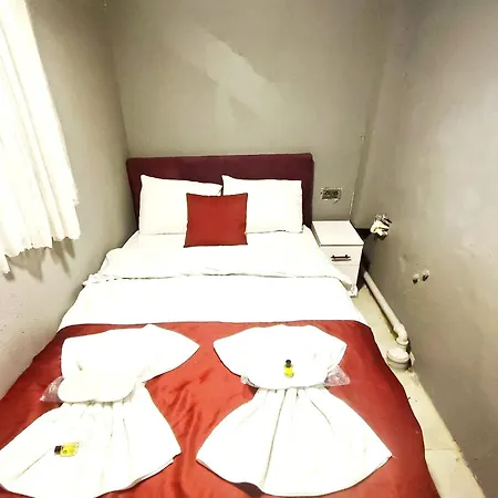 Taksim Luxurious Center Апарт-отель